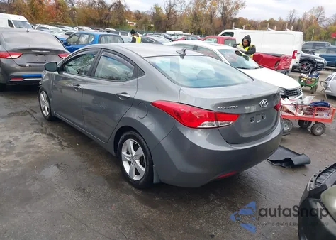 2013 Hyundai Elantra Gls z USA, uszkodzony, nr VIN 5NPDH4AE0DH300965